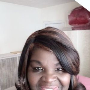 Meet your Posher, Marcia